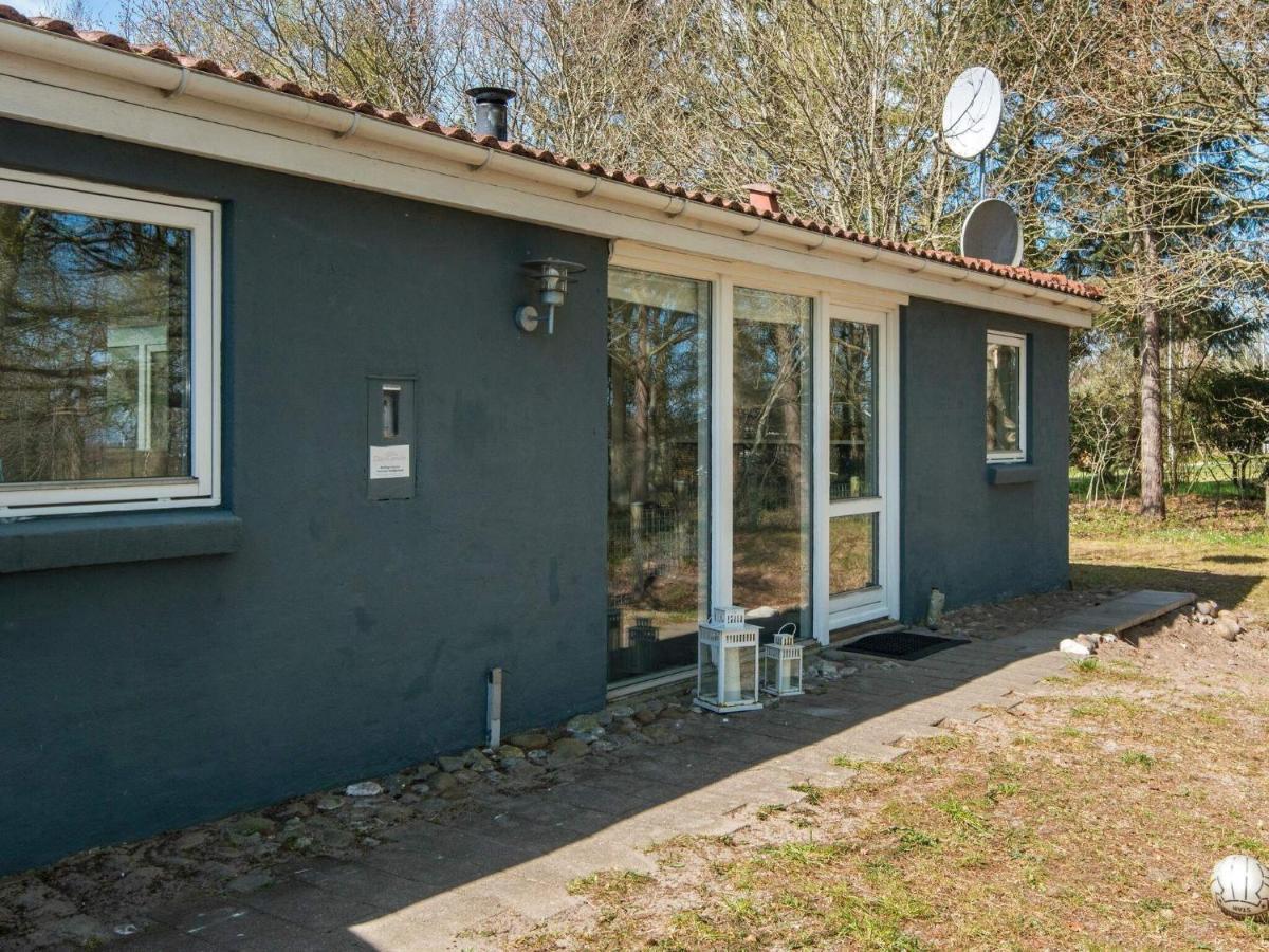 8 Person Holiday Home In Rsted Kare Zewnętrze zdjęcie